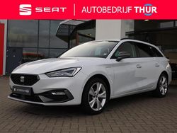 Wit, metallic lak Gebruikt 2021 Seat Leon FR Stationwagen | € 23.950 (Eerlijke prijs)