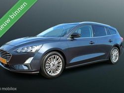 Blauw Gebruikt 2020 Ford Focus Business Edition Stationwagen | € 12.895 (Eerlijke prijs)
