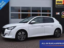 Wit Gebruikt 2020 Peugeot 208 Allure Hatchback | € 14.850 (Eerlijke prijs)