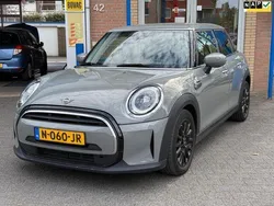 Grijs Gebruikt 2021 Mini ONE Essential Hatchback | € 19.950 (Eerlijke prijs)
