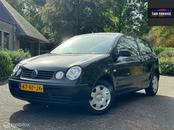 Zwart Gebruikt 2004 VW Polo Hatchback | € 1.899 (Eerlijke prijs)