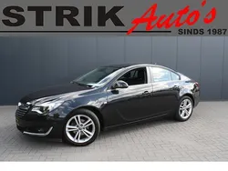 Zwart, metallic lak Gebruikt 2014 Opel Insignia Edition Hatchback | € 5.749 (Eerlijke prijs)