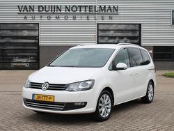 Wit Gebruikt 2013 VW Sharan Highline MPV | € 18.950 (Eerlijke prijs)