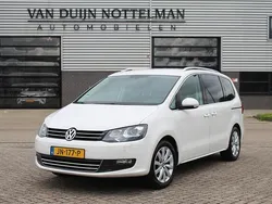 Wit Gebruikt 2013 VW Sharan Highline MPV | € 19.950