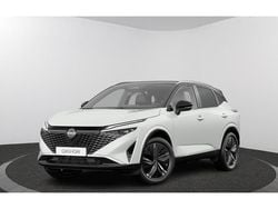 Two tone pearl white / dak carbon black (wit metallic) Nieuw 2025 Nissan Qashqai Tekna+ SUV | € 49.090 (Duur)