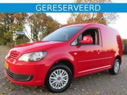 Rood Gebruikt 2012 VW Caddy MPV | € 8.295 (Goede deal)
