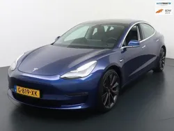Blauw Gebruikt 2019 Tesla Model 3 Performance Sedan | € 21.890 (Eerlijke prijs)