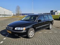 Zwart Gebruikt 2001 Volvo V70 Stationwagen | € 750 (Eerlijke prijs)