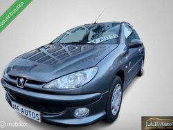 Grijs Gebruikt 2008 Peugeot 206 Hatchback | € 1.799 (Eerlijke prijs)
