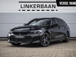 Zwart Gebruikt 2023 BMW 330 M Sport Stationwagen | € 41.945 (Iets duurder)