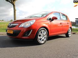 Rood Gebruikt 2011 Opel Corsa Edition Hatchback | € 2.975 (Eerlijke prijs)