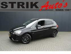 Zwart Gebruikt 2016 BMW 216 Executive Stationwagen | € 14.989 (Eerlijke prijs)