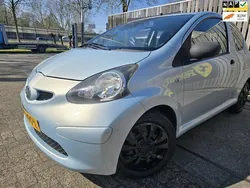 Blauw Gebruikt 2007 Toyota Aygo Hatchback | € 999 (Goede deal)