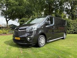 Zwart (metallic) Gebruikt 2015 Opel Vivaro Sport Van | € 9.499 (Goede deal)