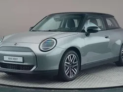Grijs Nieuw 2024 Mini Cooper Classic Hatchback | € 29.990 (Goede deal)