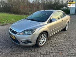 Grijs Gebruikt 2008 Ford Focus Titanium Cabriolet | € 3.899 (Goede deal)