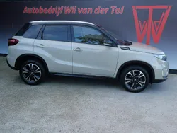 Bruin Gebruikt 2020 Suzuki Vitara Style SUV | € 19.900 (Eerlijke prijs)