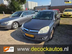 Grijs Gebruikt 2008 Opel Astra Hatchback | € 650 (Goede deal)