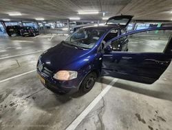 Blauw Gebruikt 2009 VW Fox Trendline Hatchback | € 2.399 (Eerlijke prijs)