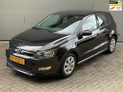 Zwart Gebruikt 2012 VW Polo Comfortline Hatchback | € 3.849 (Eerlijke prijs)