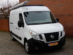 Nissan NV400