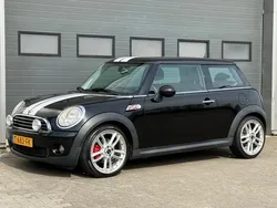 Zwart Gebruikt 2009 Mini ONE Hatchback | € 3.875 (Eerlijke prijs)