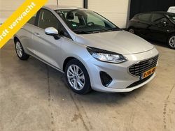 Grijs Gebruikt 2022 Ford Fiesta Titanium Hatchback | € 15.399 (Eerlijke prijs)