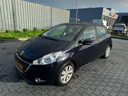 Blauw Gebruikt 2013 Peugeot 208 Hatchback | € 4.000 (Iets duurder)