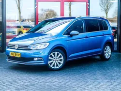 Blauw Gebruikt 2015 VW Touran Highline MPV | € 23.000 (Iets duurder)