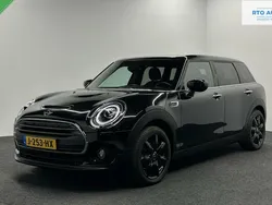 Zwart Gebruikt 2019 Mini One Clubman Chili Stationwagen | € 20.000 (Eerlijke prijs)