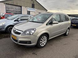 Grijs Gebruikt 2007 Opel Zafira Executive MPV | € 3.250 (Eerlijke prijs)