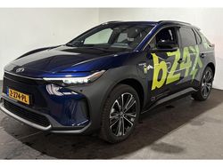 Blauw Gebruikt 2024 Toyota bZ4X Premium SUV | € 42.699 (Eerlijke prijs)