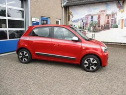 Rood Gebruikt 2017 Renault Twingo Collection Hatchback | € 7.950 (Eerlijke prijs)