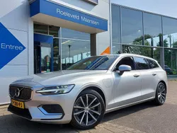 Grijs Gebruikt 2021 Volvo V60 Business Edition Stationwagen | € 29.450 (Super prijs)