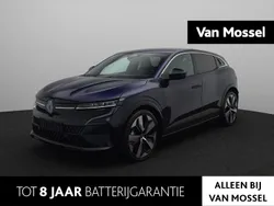 Blauw Gebruikt 2024 Renault Mégane Techno Hatchback | € 29.940 (Duur)