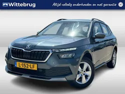 Grijs, metallic lak Gebruikt 2021 Skoda Kamiq Ambition SUV | € 18.950 (Eerlijke prijs)