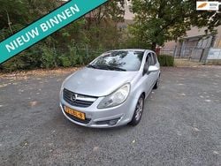 Grijs Gebruikt 2010 Opel Corsa Edition Hatchback | € 2.199 (Goede deal)