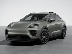 Groen Nieuw 2025 Porsche Macan SUV | € 112.651 (Goede deal)