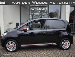 Zwart Gebruikt 2019 VW up! Beats Hatchback | € 8.999 (Iets duurder)