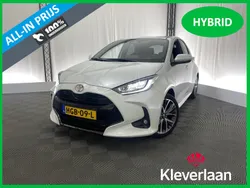 Wit Nieuw 2025 Toyota Yaris Hybrid Executive Hatchback | € 31.395 (Goede deal)