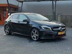 Zwart Gebruikt 2013 Mercedes A250 Ambition Hatchback | € 15.850 (Eerlijke prijs)