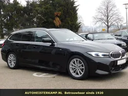 Zwart Gebruikt 2023 BMW 330 M Sport Stationwagen | € 59.950