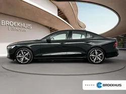Zwart, metallic lak Gebruikt 2023 Volvo S60 Plus Sedan | € 42.800 (Eerlijke prijs)