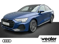 Blauw, metallic lak Nieuw 2025 Audi A3 Design Sedan | € 59.529