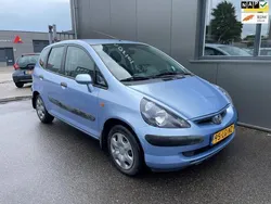 Blauw Gebruikt 2002 Honda Jazz LS Hatchback | € 750 (Goede deal)