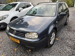 Blauw Gebruikt 2005 VW Golf IV Comfortline Stationwagen | € 950 (Goede deal)