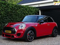Rood Gebruikt 2018 Mini John Cooper Works Chili Hatchback | € 23.950 (Eerlijke prijs)