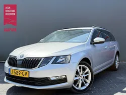 Grijs Gebruikt 2020 Skoda Octavia Business Line Stationwagen | € 16.899 (Goede deal)