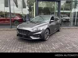 Grijs Gebruikt 2019 Ford Focus Business Edition Stationwagen | € 21.244 (Iets duurder)