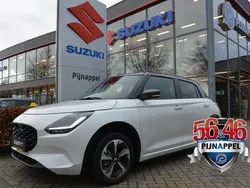 Wit Nieuw 2025 Suzuki Swift Style Hatchback | € 28.950 (Duur)
